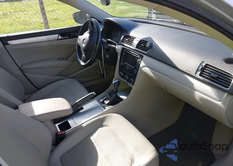 2012 Volkswagen Passat 2.5L Se from USA, damaged, VIN 1VWBH7A31CC060209